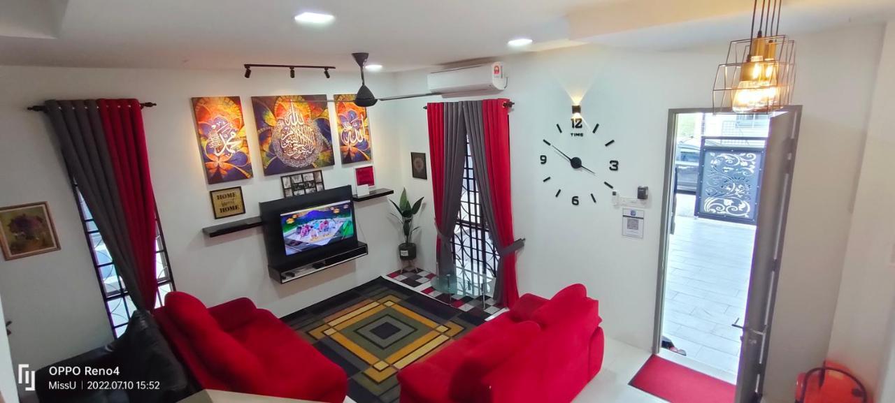 Rania Homestay With Private Pool Seri Iskandar Perak Kampong Bota Road Bagian luar foto