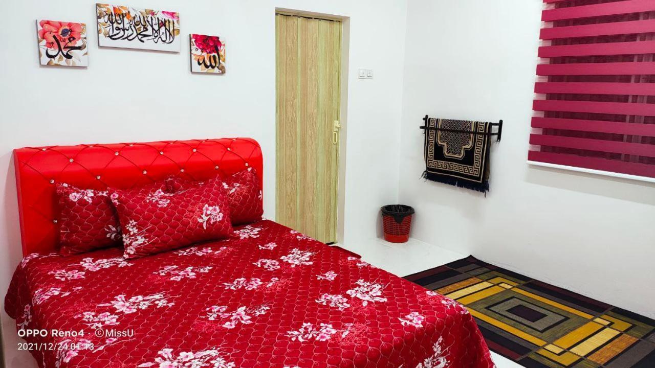Rania Homestay With Private Pool Seri Iskandar Perak Kampong Bota Road Bagian luar foto