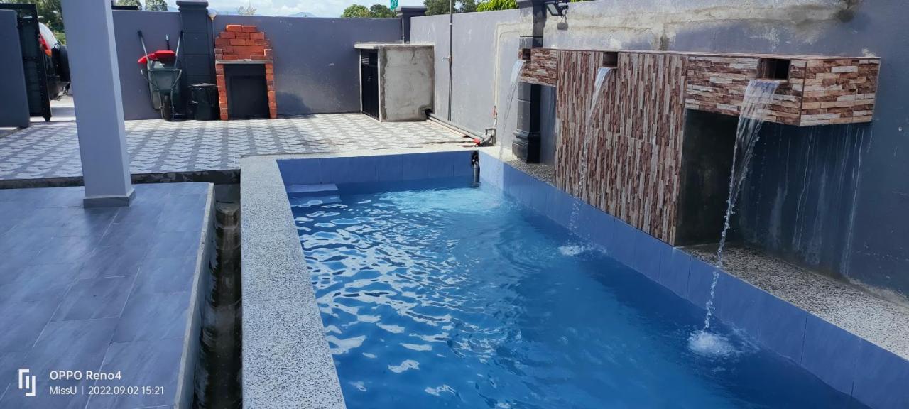 Rania Homestay With Private Pool Seri Iskandar Perak Kampong Bota Road Bagian luar foto
