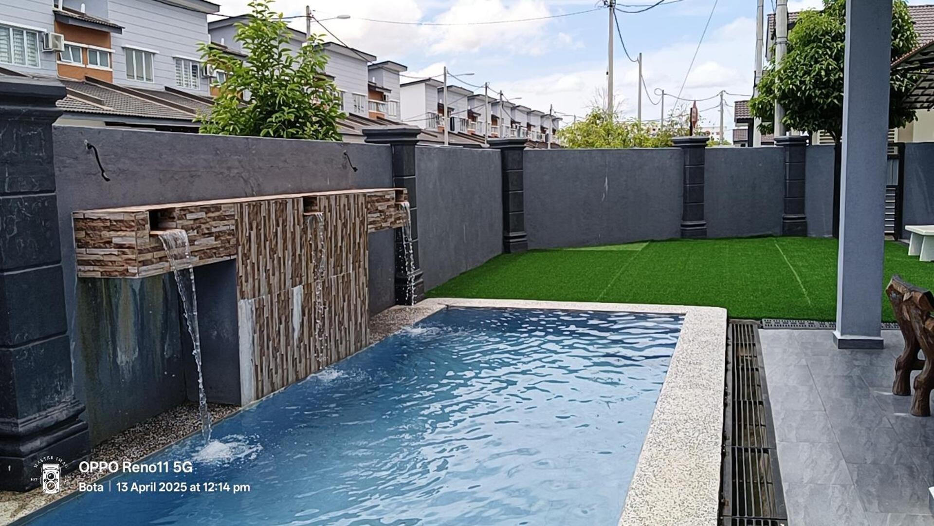 Rania Homestay With Private Pool Seri Iskandar Perak Kampong Bota Road Bagian luar foto